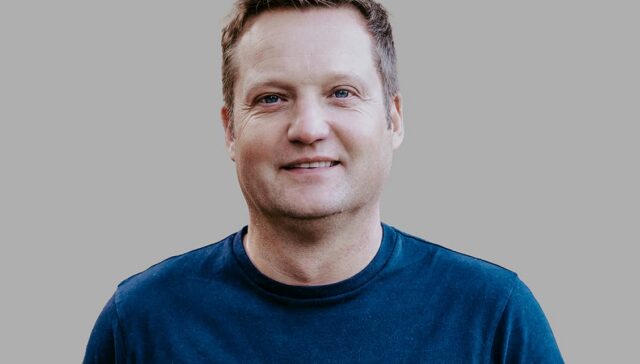 Copy of Damon Bullimore landscape LAPTOP 14FI0TDG 1