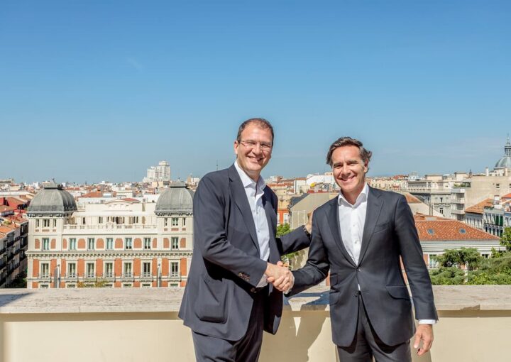 Dils Spain XX CEO Real Estate Comercial Anuncio 2